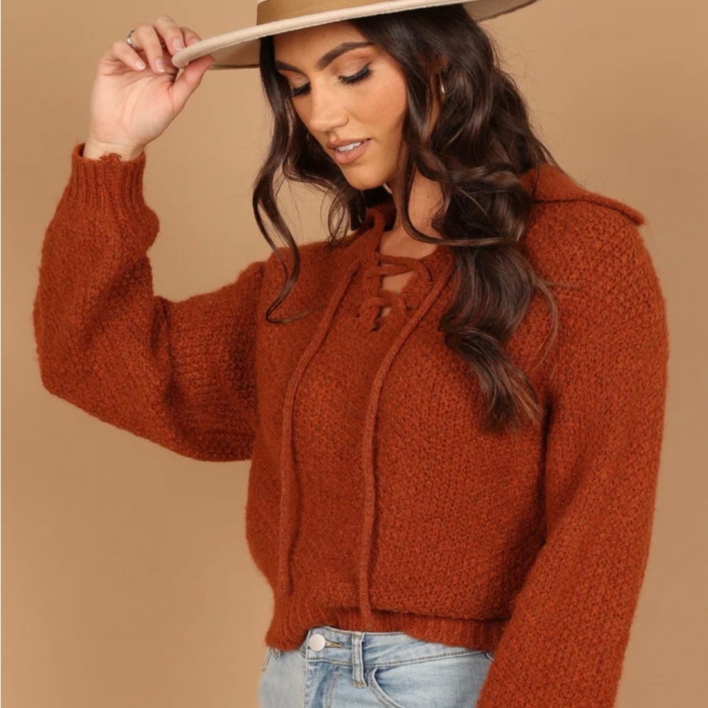CATE TIE NECK KNIT SWEATER - RUST